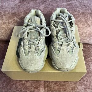 Yeezy 500 Taupe Light